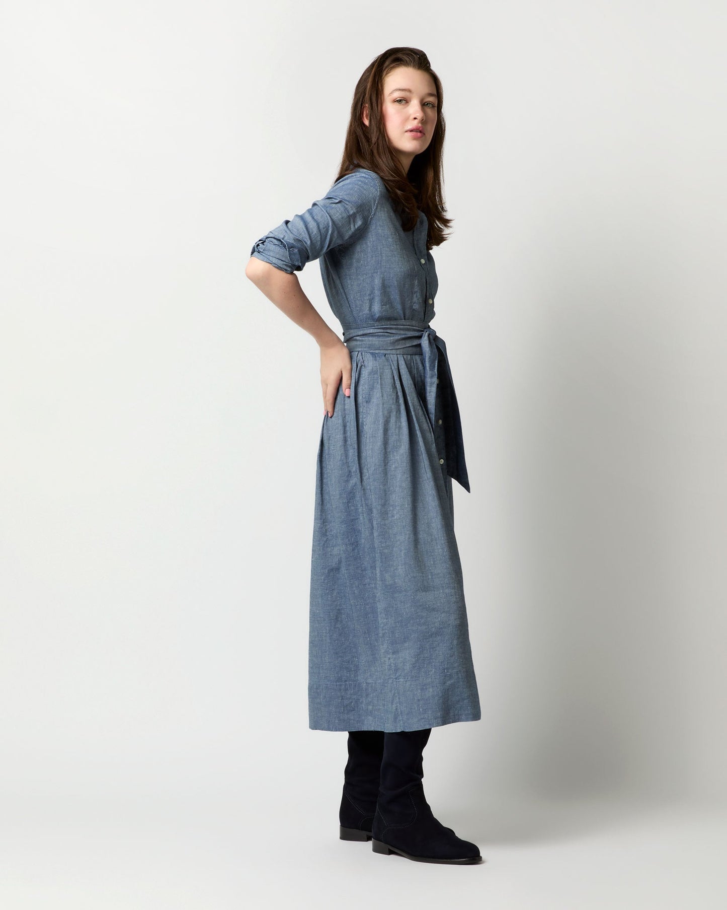 Classic Shirtwaist Dress in Indigo Cotolino Chambray