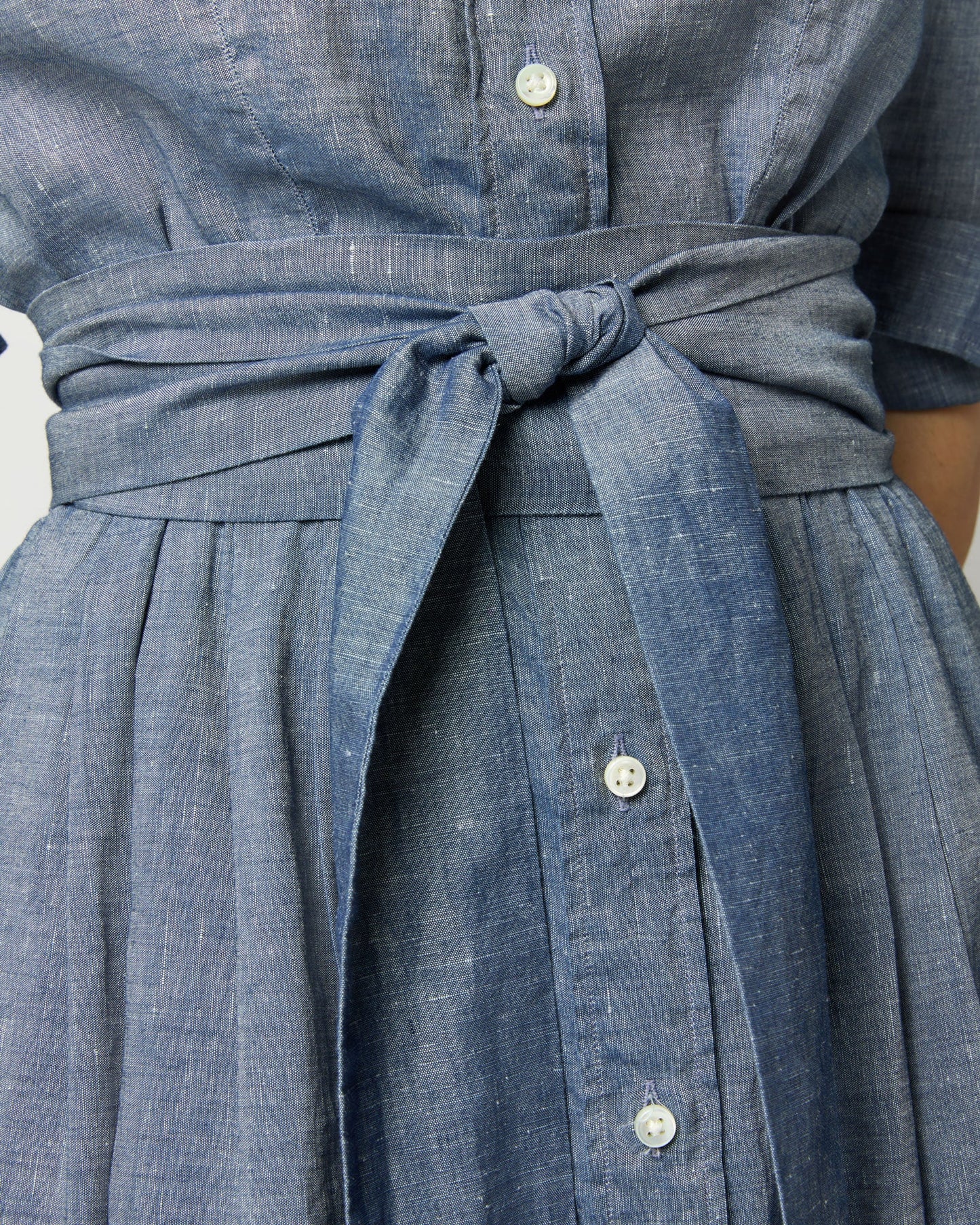 Classic Shirtwaist Dress in Indigo Cotolino Chambray