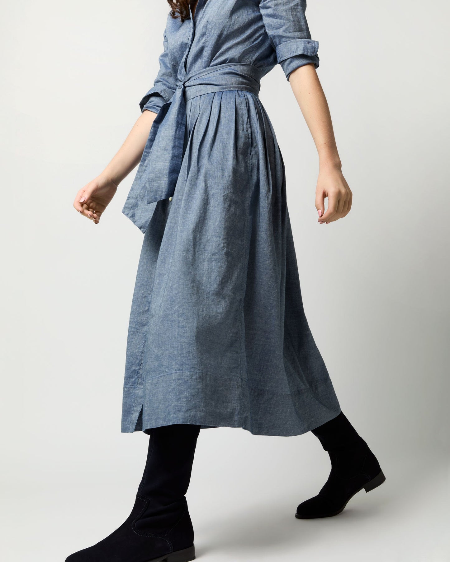 Classic Shirtwaist Dress in Indigo Cotolino Chambray