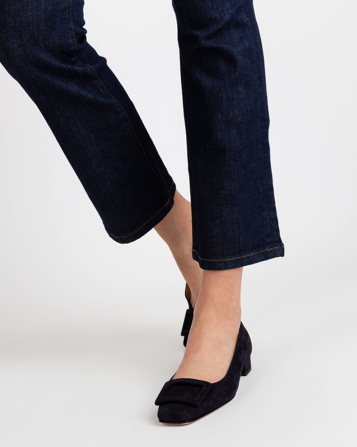 Flare Cropped 5-Pocket Jean in Indigo Stretch Denim