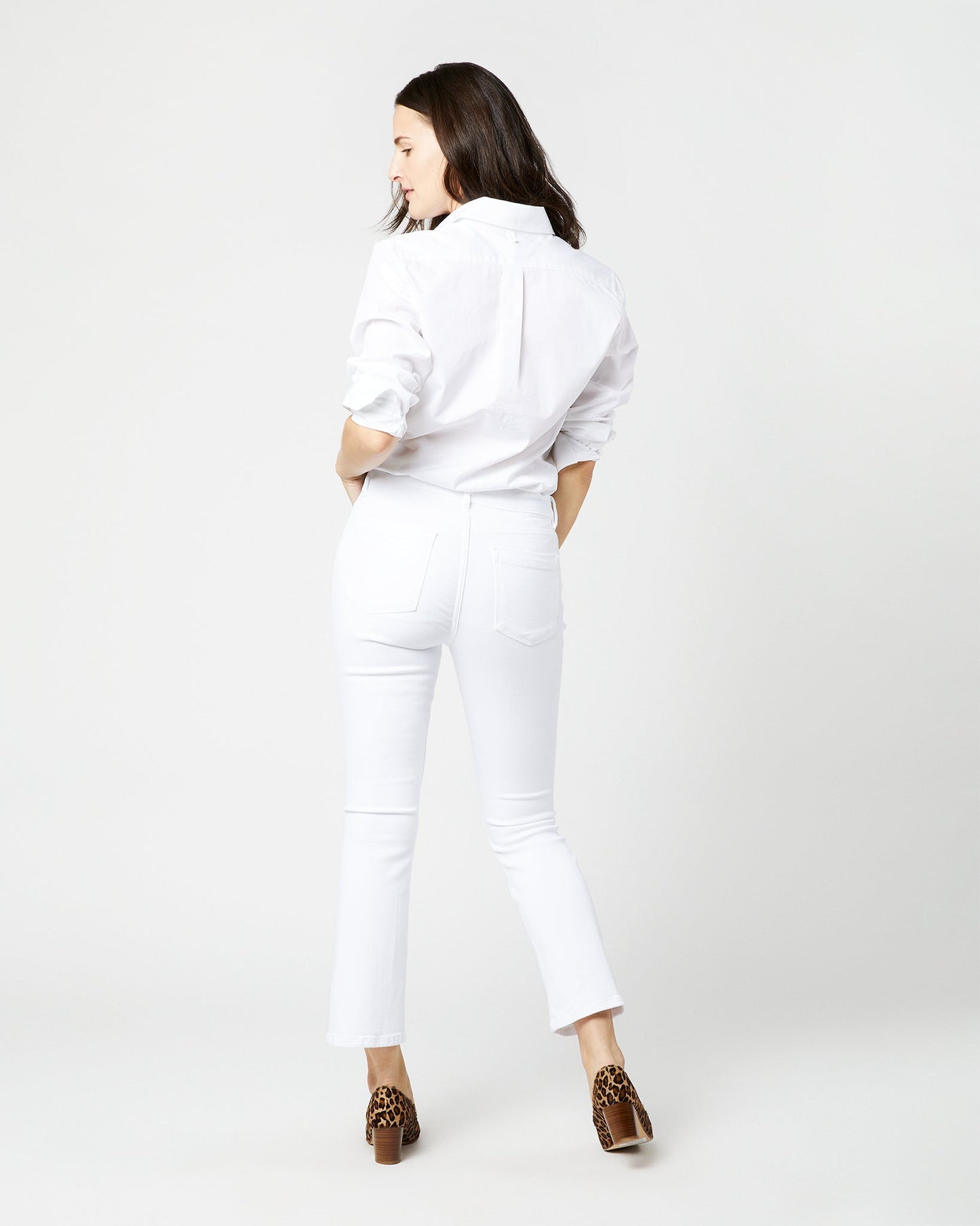 Flare Cropped 5-Pocket Jean in White Stretch Denim