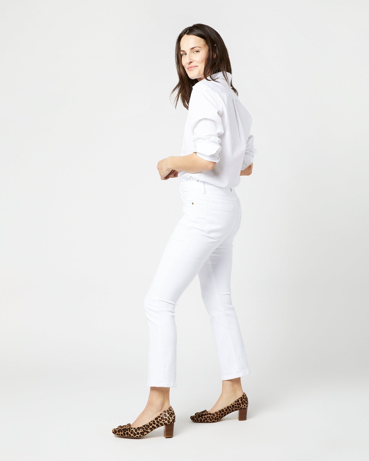 Flare Cropped 5-Pocket Jean in White Stretch Denim