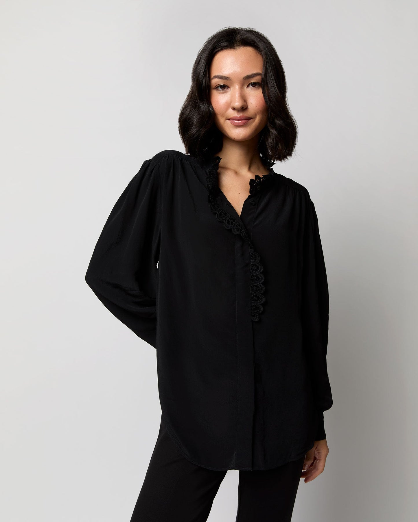 Estelia Top in Black