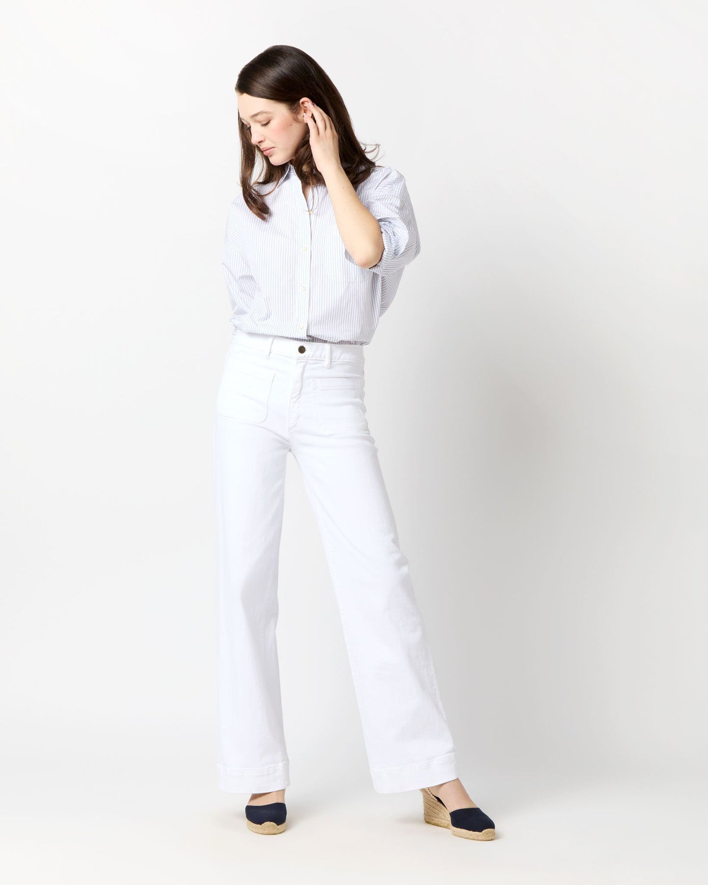 Weekender Shirt in White/Blue Pencil Stripe Poplin