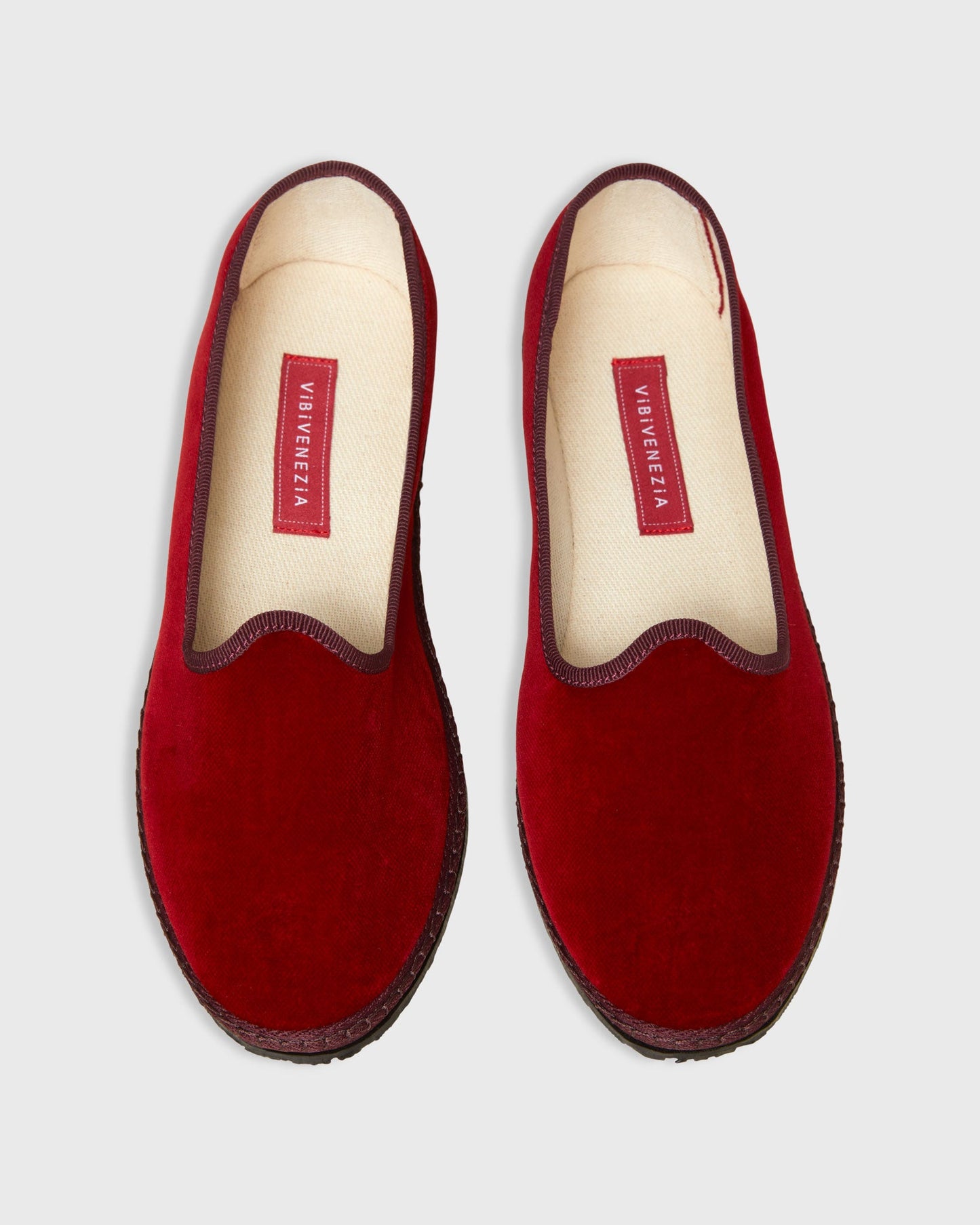 Classic Slippers in Cherry