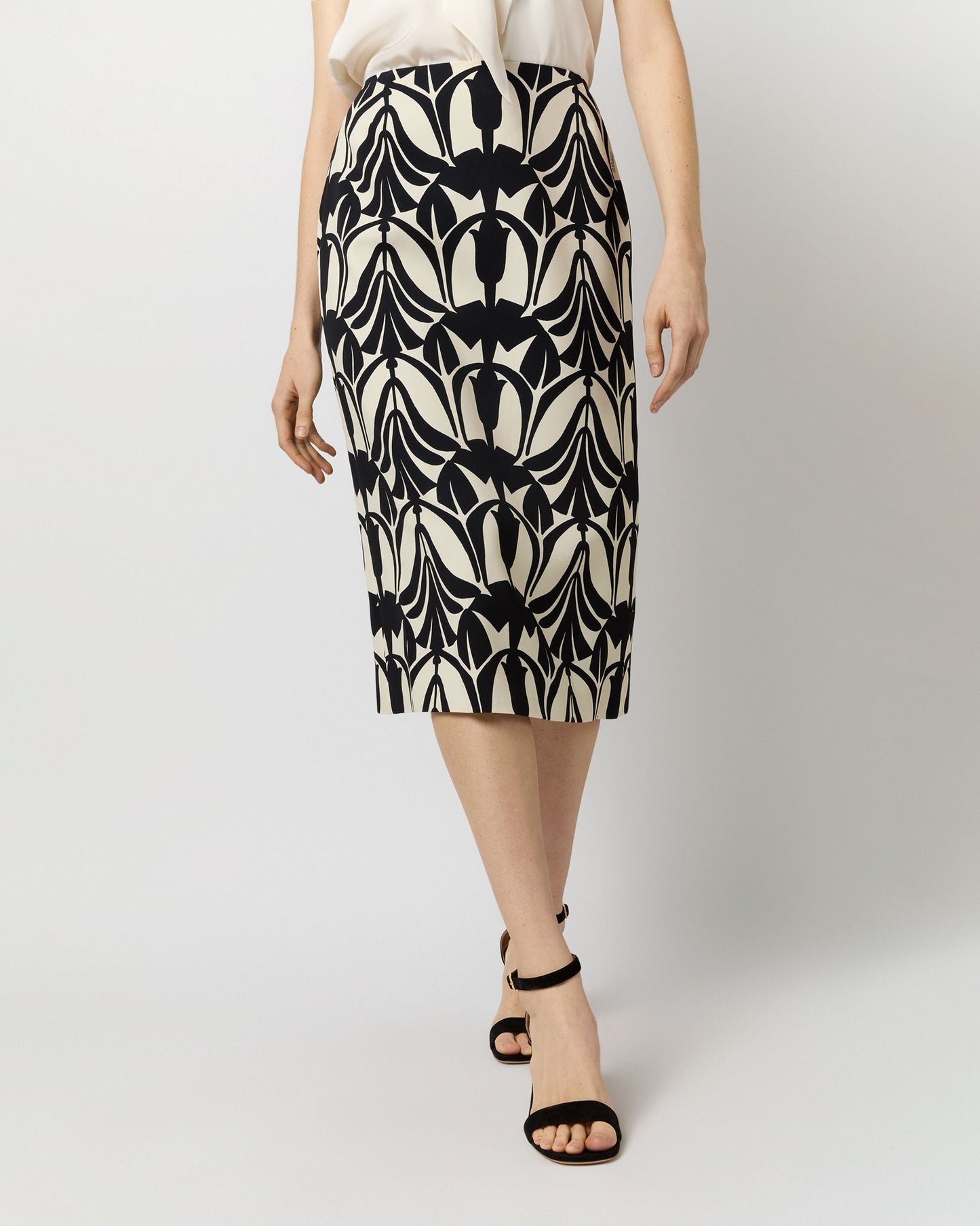 Pencil Skirt in Black/White Papyrus Sablé Satin