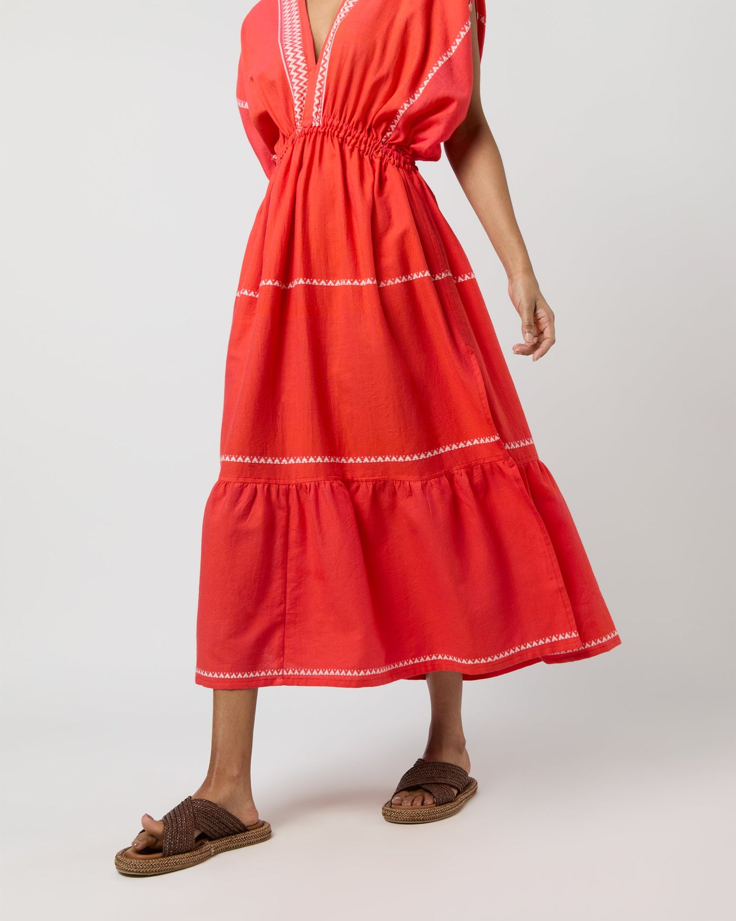 Leila Plunge Dress in Tenesa Red