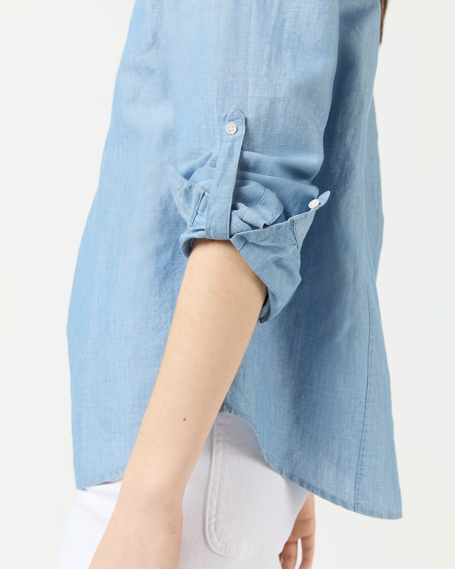 Robin Shirt in Extra Light Washed Cotolino Chambray