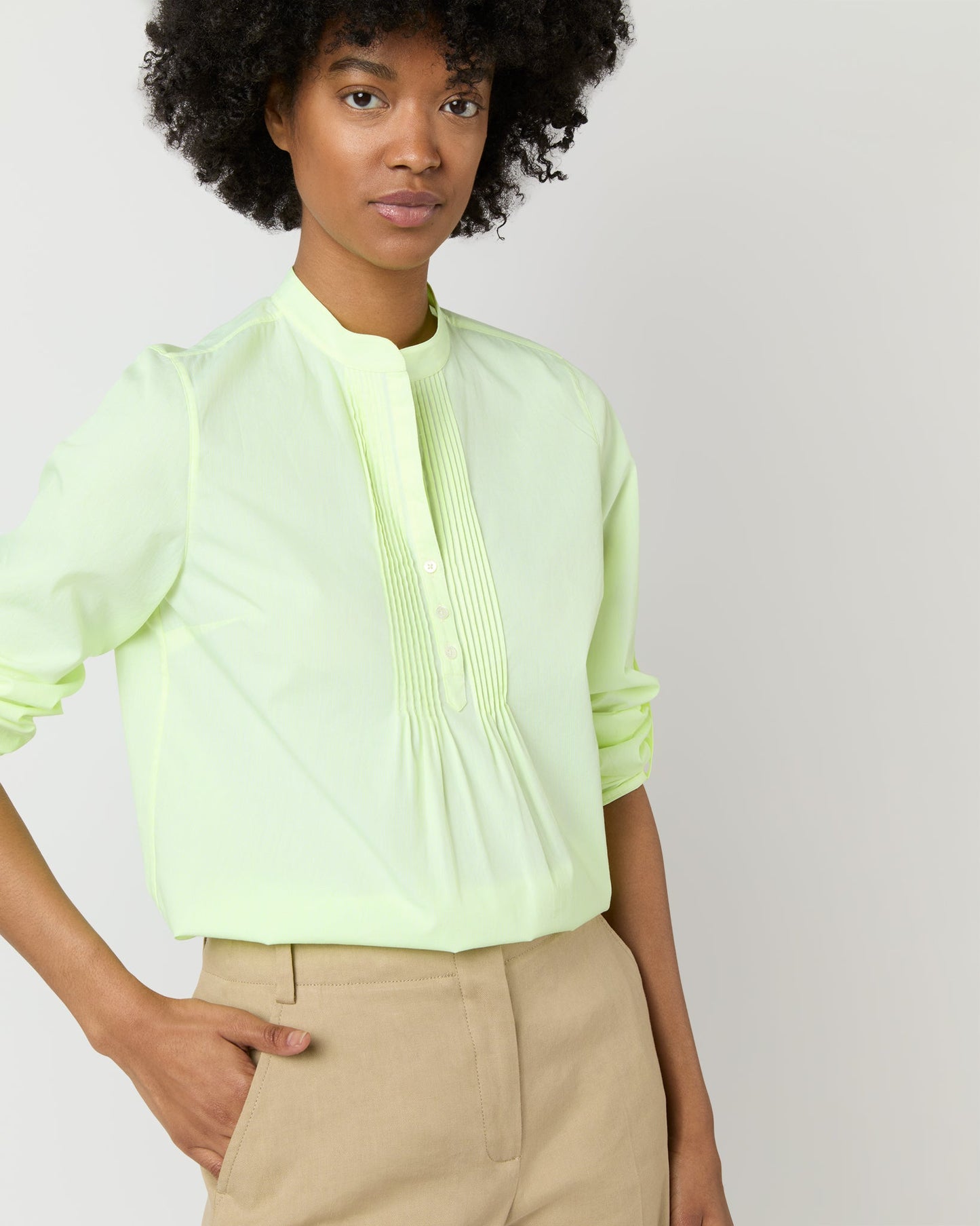 Robin Shirt in Fluo Yellow Hairline Stripe Poplin